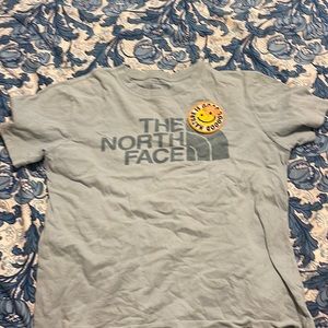 really cute and fashionable Northeast top